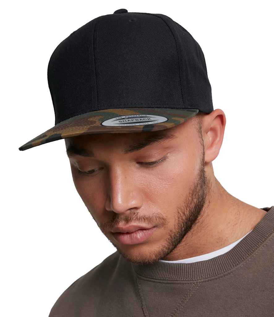 F6089TC Flexfit Two Tone Classic Camo Snapback Cap