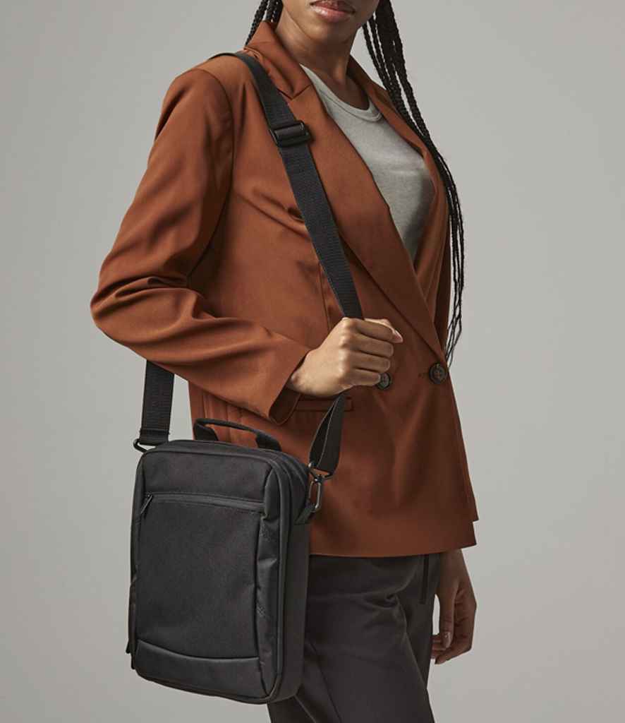 QD264 Quadra Executive iPad®/Tablet Case